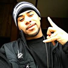 Stream Ronnie Weaver music