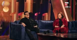 يذكر أن الفنانة دلال عبدالعزيز، زوجة الفنان الراحل لم تعلم حتى الآن بخبر وفاته، خوفا من تدهور حالتها الصحية، خاصة هى الأخرى كانت قد تم نقلها إلى المستشفى فى نفس اليوم الذي تم نقله فيه، وذلك. ØªØ¹Ø±Ù Ø¹Ù„Ù‰ Ù‚ØµØ© Ø­Ø¨ ÙˆØ²ÙˆØ§Ø¬ Ø¯Ù„Ø§Ù„ Ø¹Ø¨Ø¯ Ø§Ù„Ø¹Ø²ÙŠØ² ÙˆØ³Ù…ÙŠØ± ØºØ§Ù†Ù… ÙÙŠ Ø¹ÙŠØ¯ Ù…ÙŠÙ„Ø§Ø¯Ù‡Ø§ Ø§Ù„ÙŠÙˆÙ… Ø§Ù„Ø³Ø§Ø¨Ø¹