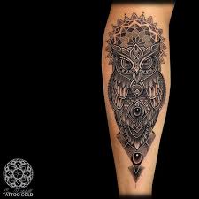 Everyone loves to attract the attention of other people, therefore the tattoo is one of the best sources of expressing people's inner for the most part of this world, tattoo artists who are professional, usually use machines for tattoo designs. The World S Best Tattoo Artists Part1 Buhos Tatoo Tatuajes De Arte Corporal Tatuaje De Oro