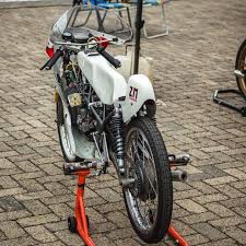 la moto que quiero おしゃれまとめの人気アイデア pinterest zoran stankovic 旧車バイク 125cc バイク 50cc バイク