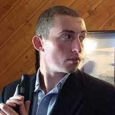 Donna Bosher's Instagram, Twitter & Facebook