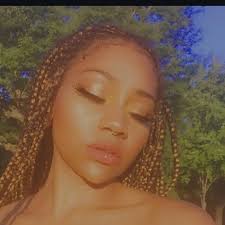 Something just isn't right about the whole thing to me! But guess we will  have to wait and see! Hope she does find happiness!