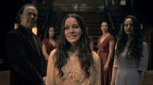 Critic reviews for the haunting of hill house: The Haunting Of Hill House Season 2 The Haunting Of Bly Manor Cast Dates Plot And Spoilers