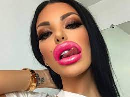 Enormous 'porn star lips' on show in terrifying gallery of selfies | The Sun