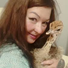 Do you love runner ducks as much as we do? Here's a fun fact about them  that we bet you didn't know: Runners were used as living rice  harvesters!🌾🍙In traditional Balinese rice