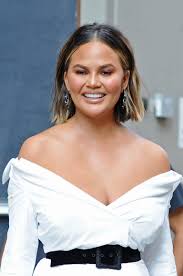 The best styles for long hair. The Best And Biggest Celebrity Haircuts Of 2018 The Singapore Women S Weekly