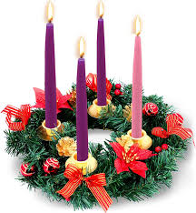 Enjoy with the christmas of the 2018. Amazon Com Turnmeon 14 Inch Christmas Advent Wreath Decoration 4 Candles Holder Christmas Centerpiece Table Decorations With 4 Golden Pine Cone 4 Ribbon 4 Glitter Poinsettia 12 Red Berry 6 Ball Home Kitchen