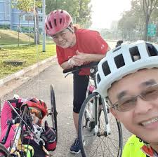 Do you know one of our national athletes is impaired from walking since  birth? Amanda Mok, a para cyclist (WH4) for Team Singapore was born with  Spina Bifida, a neural tube defect