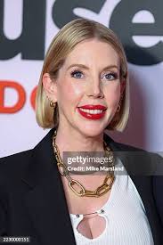 3,901 Catherine Ryan Photos & High Res Pictures