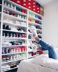 28 Modern Shoes Closet Ideas For Men Ara Home Shoes Shoestorage Shoecloset Shoe Room Sneakerhead Room Room Goals