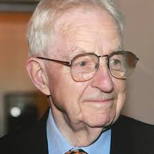 Ian Mackintosh's Instagram, Twitter & Facebook