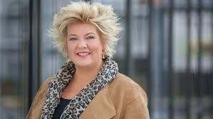 The programming focuses on building small learning communities for students to share and discuss the literature of teaching and learning in their discipline. Interview Mit Uta Martens Wie Amadeus In Der Krise Den Restart Schaffen Will