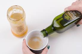 Honey and lemon mask is very useful to keep your lips beautiful. 3 Ways To Make Your Lips Look Plumper Without Makeup Wikihow