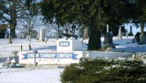 Burials in Lyndon cemetery in Whiteside County, Illinois
