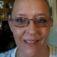 Suzette Bender's Instagram, Twitter & Facebook