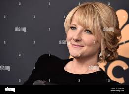 Lisa Rauch's Instagram, Twitter & Facebook