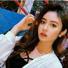 Mengumpan Bola Basket Merupakan Bentuk Gerakan Lokomotor B Nonlokomotor C Manipulatif D Non Brainly Co Id