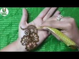 Learn Stylish Arabic Henna Mehndi In 10 Minutes How To Apply Arabic Mehendi Like A Professional Y Front Mehndi Design Mehndi Designs Beginner Henna Designs