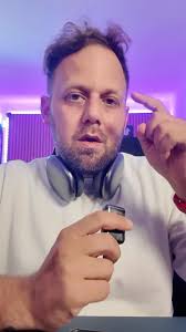 Game Changer für alle, die mit Instagram Geld verdienen wollen., Wenn du  nur hier bist, um ein bisschen Spaß zu haben und ein paar Likes zu sammeln,  dann genieß es und swipe weiter., Wenn du aber hier ...