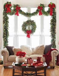 Check spelling or type a new query. 28 Gorgeous Ways To Decorate Your Home With Christmas Garland