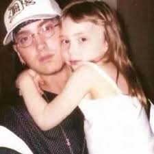 Eva Mathers (@_evamathers)