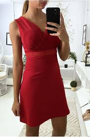 Unies ou imprimées, découvrez notre collection de robes grande taille pour toutes les occasions. Robe Croise Rouge Avec Dentelle A La Taille Robe Femme Pas Cher
