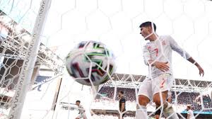 Otro duelo perdido por eric garcía permitió otra ocasión de croacia, envalentonada hasta que españa se serenó, bajó la pelota al piso y se puso de nuevo a jugar. Vdo62bnhecmfbm