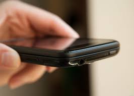 Pantech Renue (pictures) - CNET