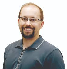 Dentist Dr. Earl Bernard to retire after nearly 50 years of serving Moose  Jaw