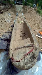 The discovery of a pre-colonial 34-foot long dugout canoe on the banks of the Red River in Louisiana sheds light on the rich history of Native American cultures in the region. Dating