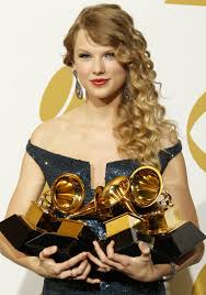 When she was 9 years, taylor began to travel to new york city for vocal and acting lessons. Taylor Swift S Best Moments From The 2010s Popsugar Middle East Celebrity And Entertainment