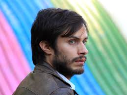 Renee Saavedra's Instagram, Twitter & Facebook