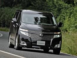 試乗 3代目エルグランドは プレミアムミニバンの頂点を目指した 10年ひと昔の新車 Webモーターマガジン 自動車情報サイト 新車 中古車 Carview
