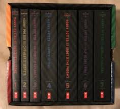 New Harry Potter Books 1 7 Special Usa Edition Boxed Set By J K Rowling Harrypotterbook Pott New Harry Potter Book Harry Potter Books Rowling Harry Potter
