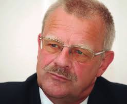 RGerencia de y Seguros