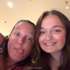 Hi! My name is Gisel Flores and I'm 100% committed to CSU. I live in  Cleveland, Ohio but I was born in Long Island, New York. I will be majoring  in nursing.