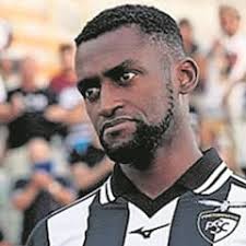 Al negro le corto el cuello, a ver si lo matan" cumple 25 años