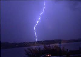 Free access to maps of former thunderstorms. Brannvesenet Vaeret Lynnedslag Etter Lynnedslag Skapte Trobbel Natt Til Sondag