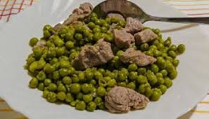 Aggiungete le seppie, salate (e pepate se vi piace) e mescolate bene. Tengofame Seppie E Piselli In Pentola A Pressione