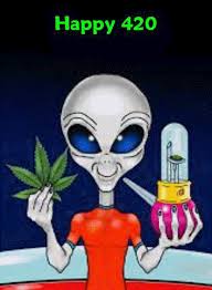 The best gifs are on giphy. Happy 420 Alien Happy 420 Gif Gifs Memes Images