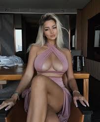 Slavic Aesthetics в X: „Marina Nabokina t.colWpxqgUIwj“  X