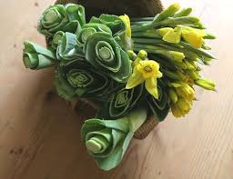 Here Are Some Great Ideas For Celebrating St David S Day On March 1 Including This Display Of Daffodils And Leeks Welsh Symbols Wales Daffodil Bouquet