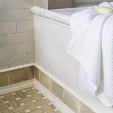 Bath With Floor Tile Subway Tile Between Rows Of Shoe Molding Trim And Knife Edge Liner Kitchen And Bath Design Ceramic Subway Tile Kitchen Remodel Design