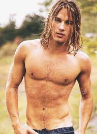 Use the following search parameters to narrow your results Travis Fimmel Bluejob