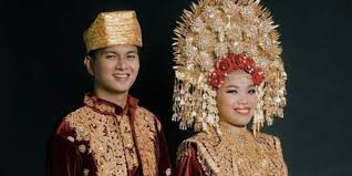 Majalengka di jawa barat memang bukanlah destinasi populer yang akan dikunjungi pelancong, namun sedikit terangkat namanya ketika terasering panyaweuyan argapura adalah lokasi wisata alam yang pamornya disejajarkan dengan jatiluwih di bali atau. Curi Perhatian Ini 4 Potret Preweedding Mumuk Gomez Dan Kekasih Merdeka Com