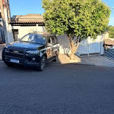 POLÍCIA CIVIL IDENTIFICA E PRENDE RESPONSÁVEIS PELA CONDUÇÃO DE UM “TRIBUNAL  DO CRIME” EM PRESIDENTE PRUDENTE* A Polícia Civil, através da 1ª Delegacia  de Investigações Gerais – DIG/DEIC-8, prendeu na data de