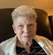 Courtney Cauthen's Instagram, Twitter & Facebook