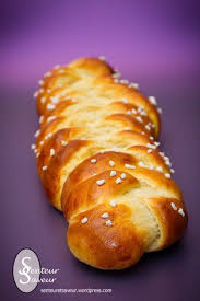 Brioche Tressee Moelleuse A La Mie Filante Brioche Tressee Recettes De Cuisine Brioche Facile