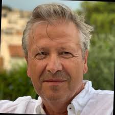 Discover the Essential Resources theme with iShares