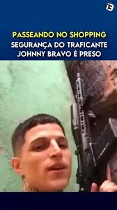 Crimes em Destaques (). Áudio original criado por Crimes em Destaques. Um  acusado de comandar o paiol de armas de traficantes no Rio de Janeiro foi  preso passeando em um shopping. Policiais ...